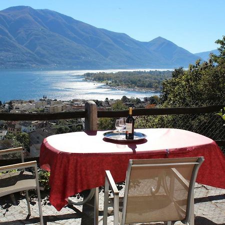 Casa Vista Lago Appartement Minusio Buitenkant foto
