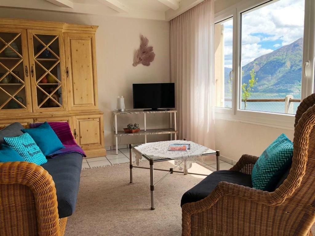 Casa Vista Lago Appartement Minusio Buitenkant foto